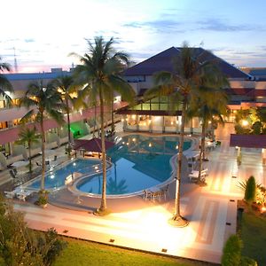 Kapuas Palace Hotel